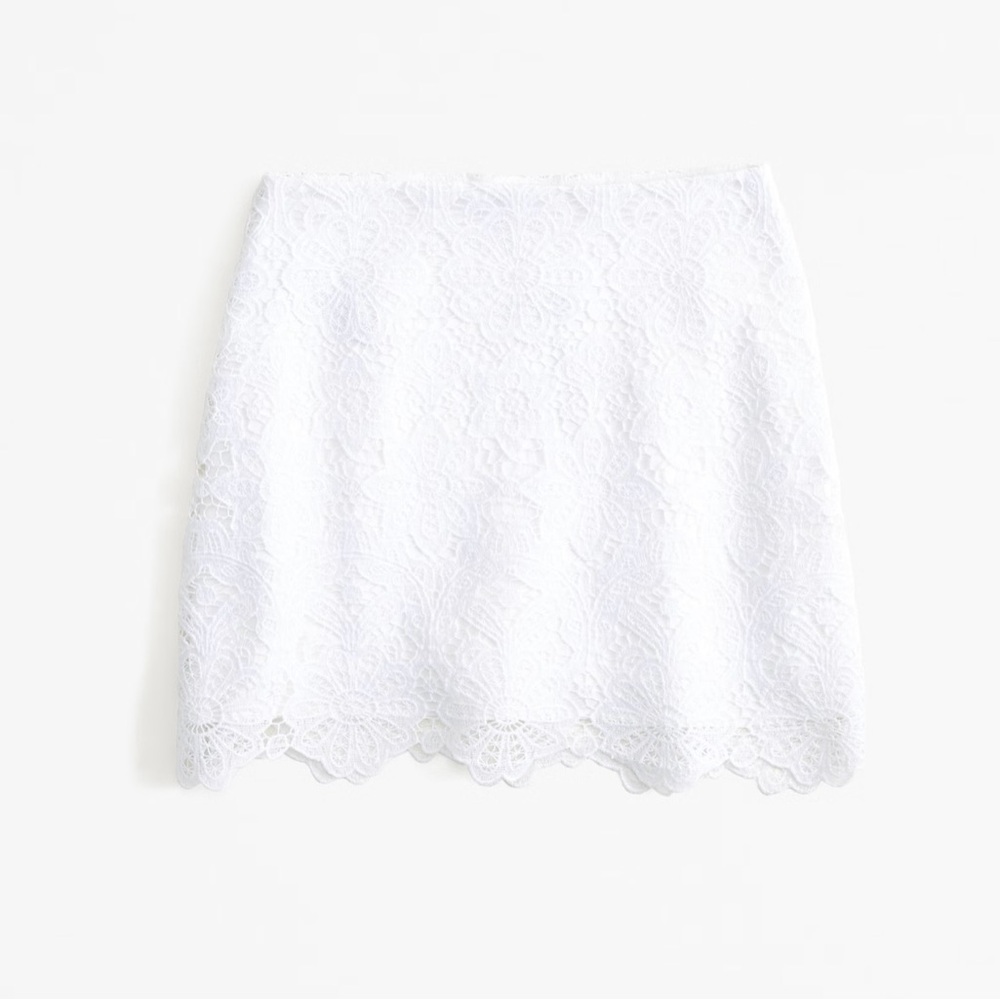 Abercrombie & Fitch Lace Mini Skort